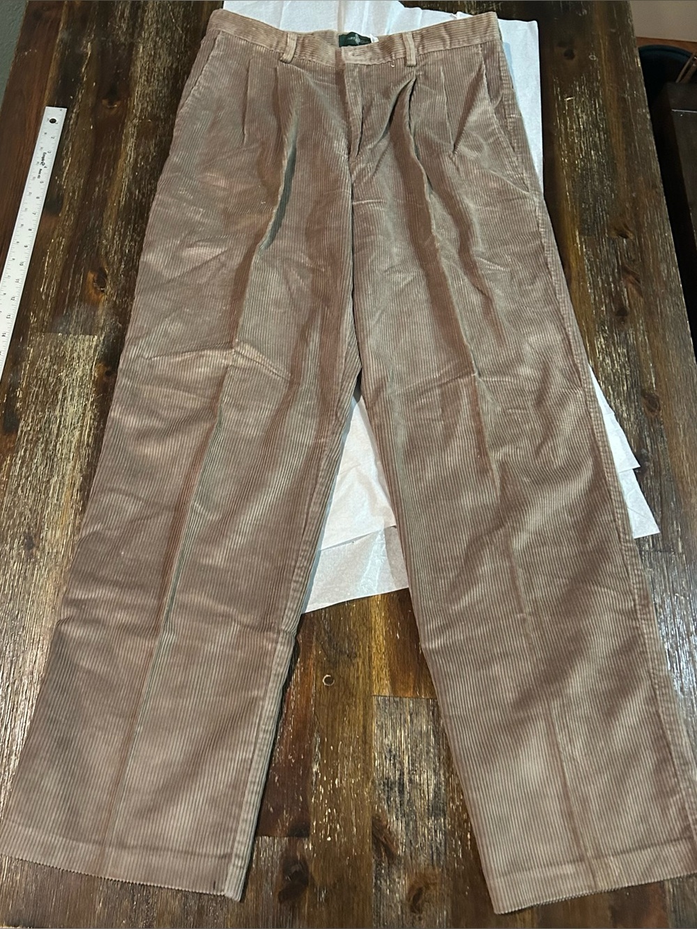 VINTAGE HUNT CLUB CORDUROY PANTS